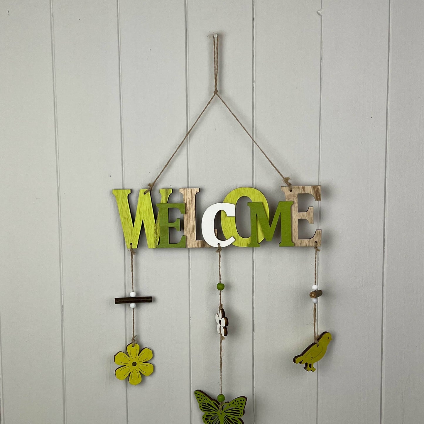 Spring "Welcome" Mobile Sign in green. Pretty!