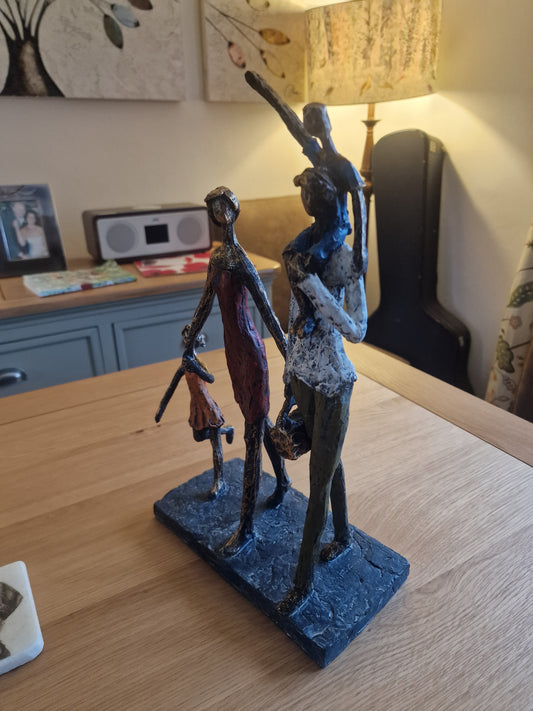 Picnic in the Park sculpture H 39cm