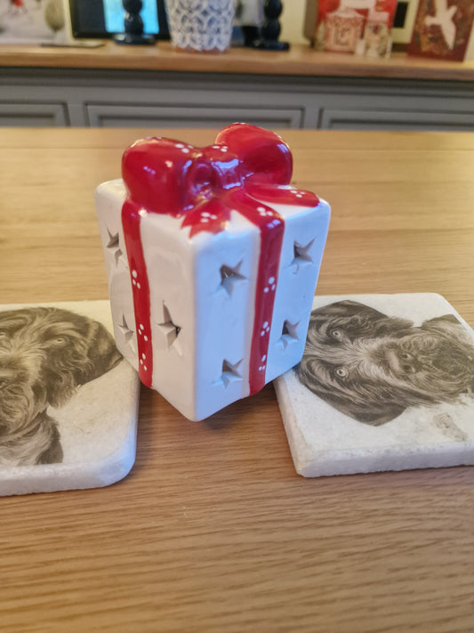 White/Red Ceramic Present With Led H9cm