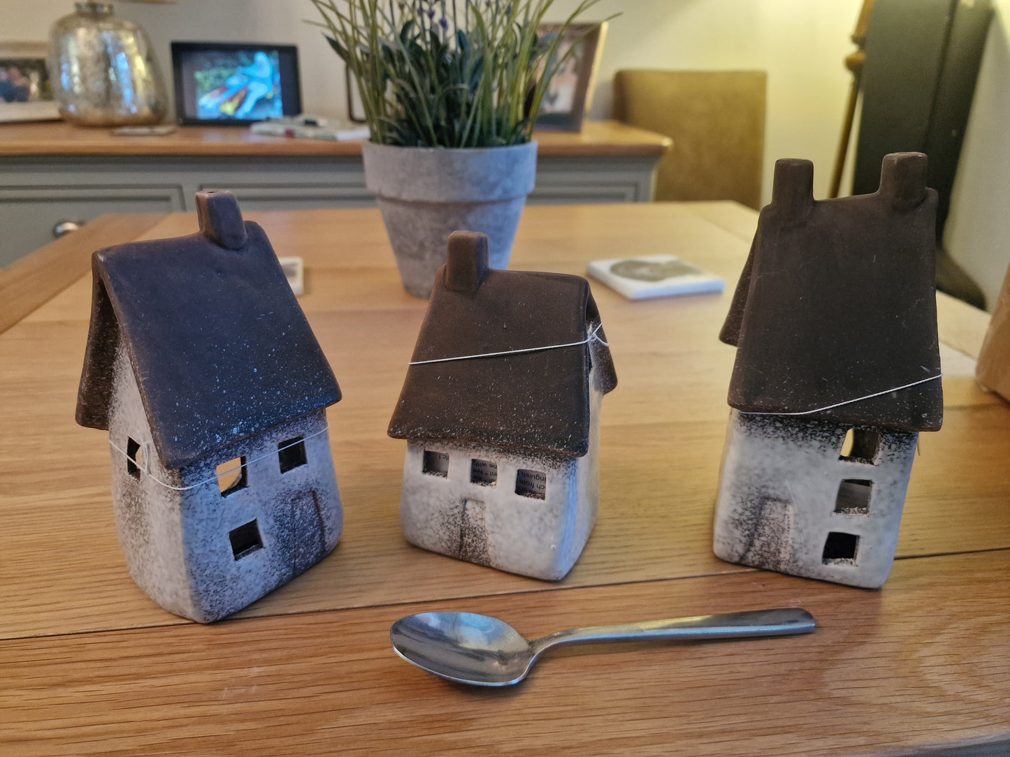 2A Speckled White Windlight House Deco, 17.3cm