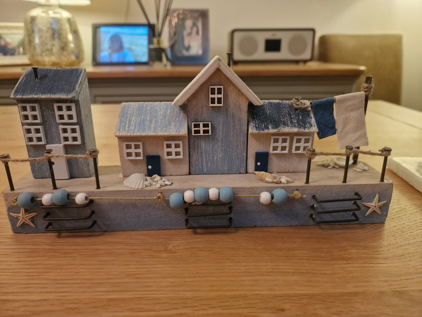 Harbourside Scene with 4 Cottages, W25cm -Good quality!