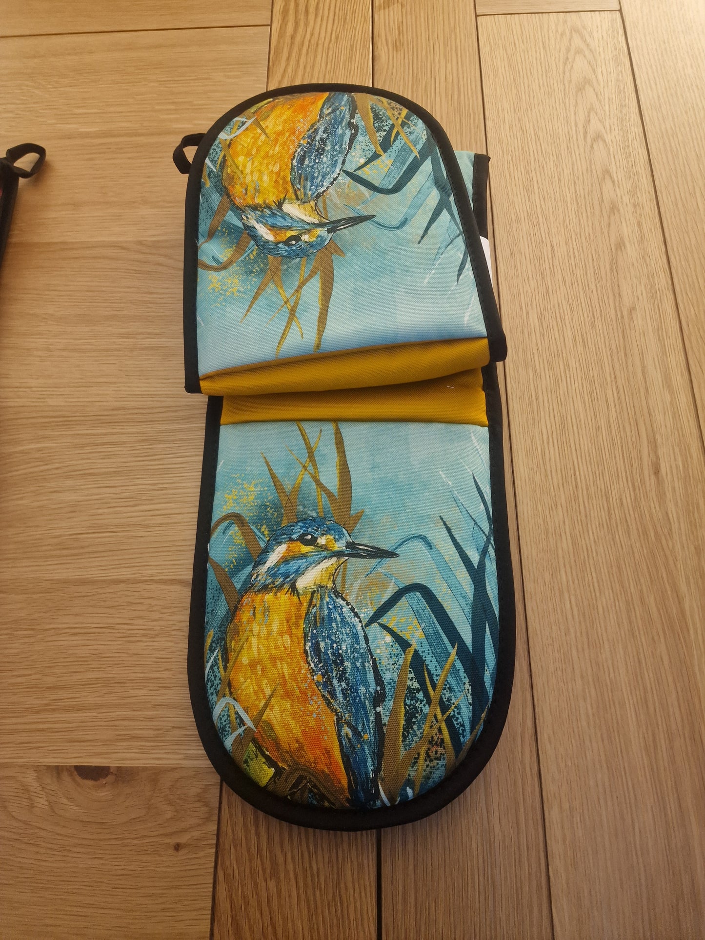 Kingfisher Oven Glove