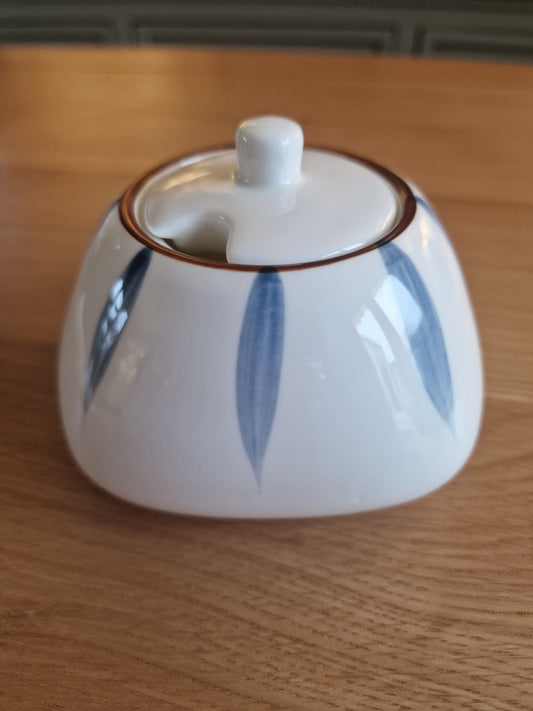 Japanese Hand-painted Ceramic Spice Jar Size: 10.5cm x 8.5cm