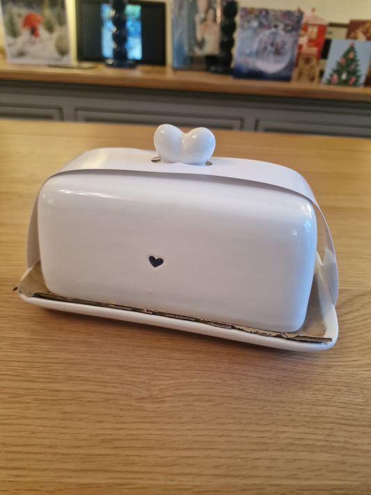 Butter Dish - Hearts- What's not to love.
