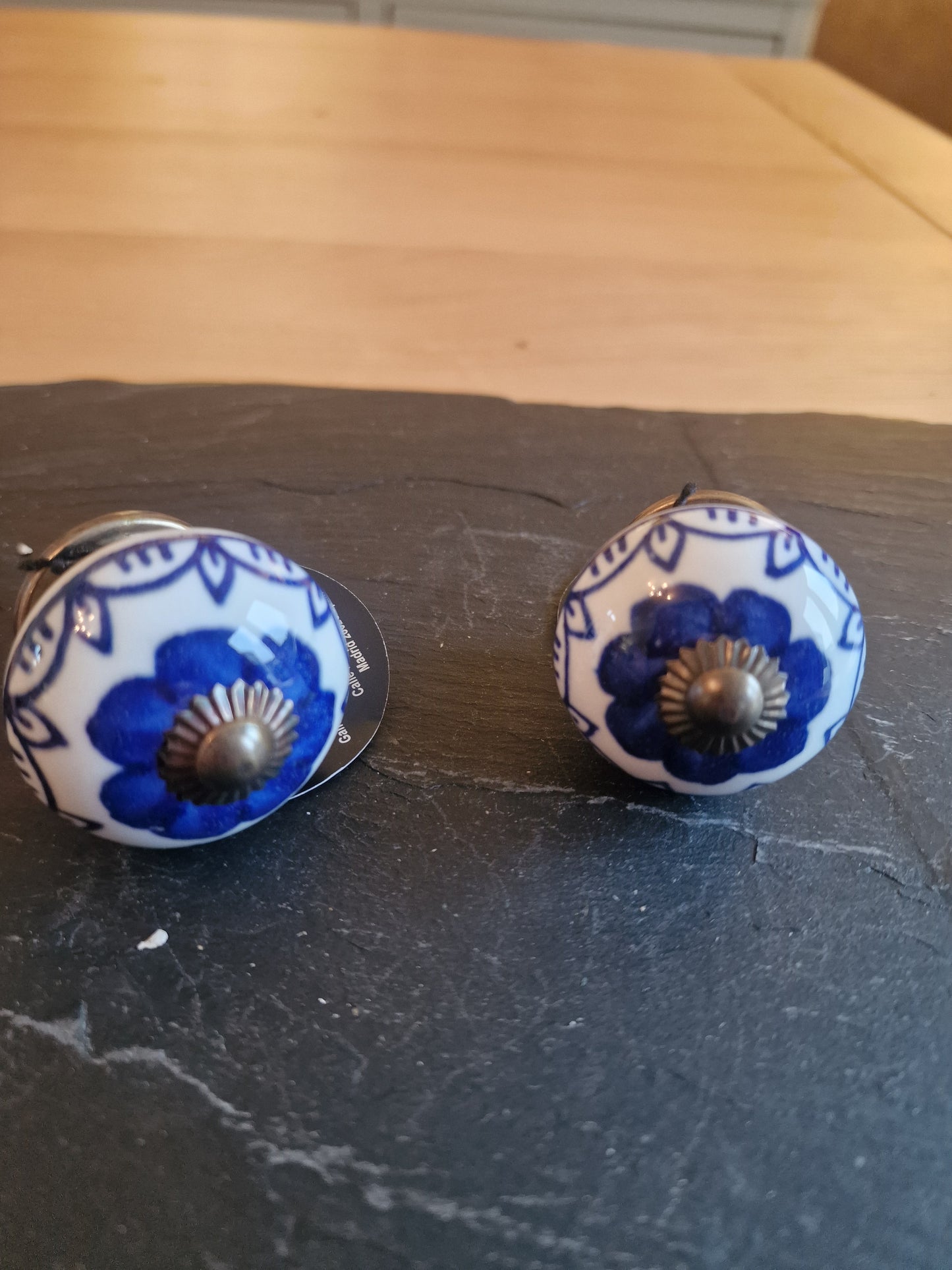 2x Ceramic Furniture Knobs Bronze Finish, 4cm x 7cm