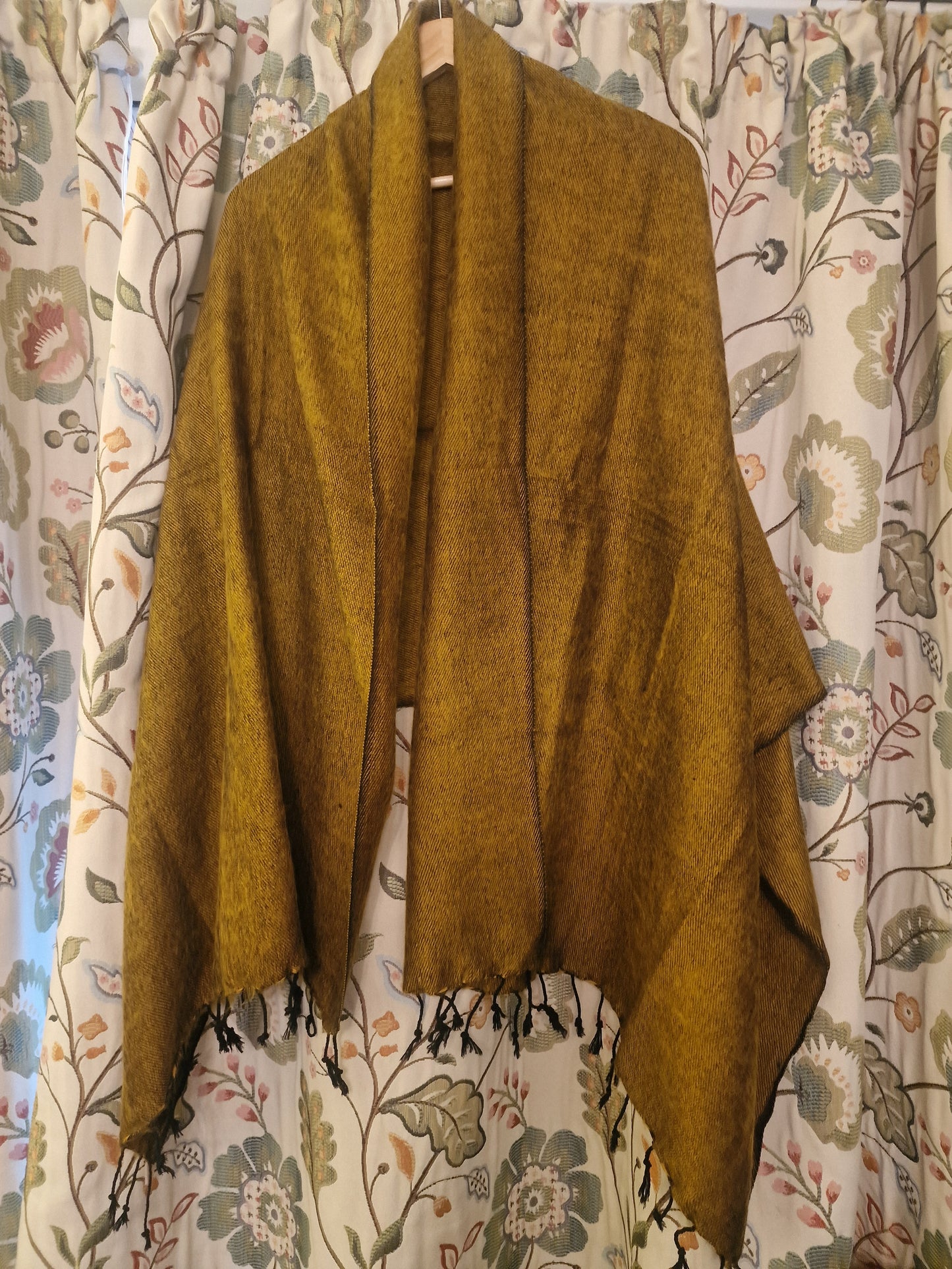 Fabulous Nepali Shawls - Dijon  Production: Ethically sourced and Fair trade