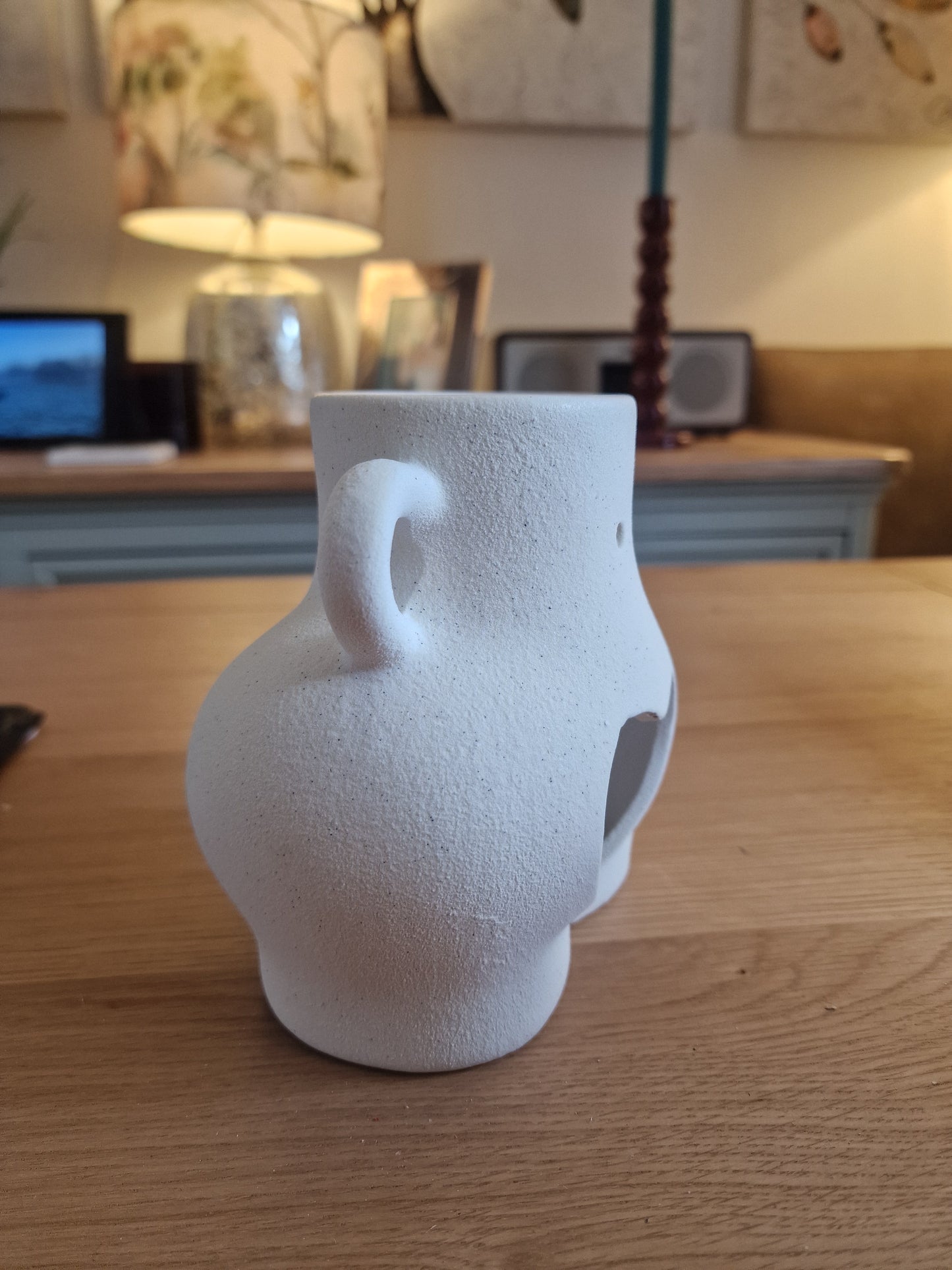 Cream Speckle Bum Oil Burner and Wax Warmer H13cm