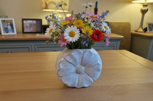 Flower Daisy Vase, 17cm - Stunner!