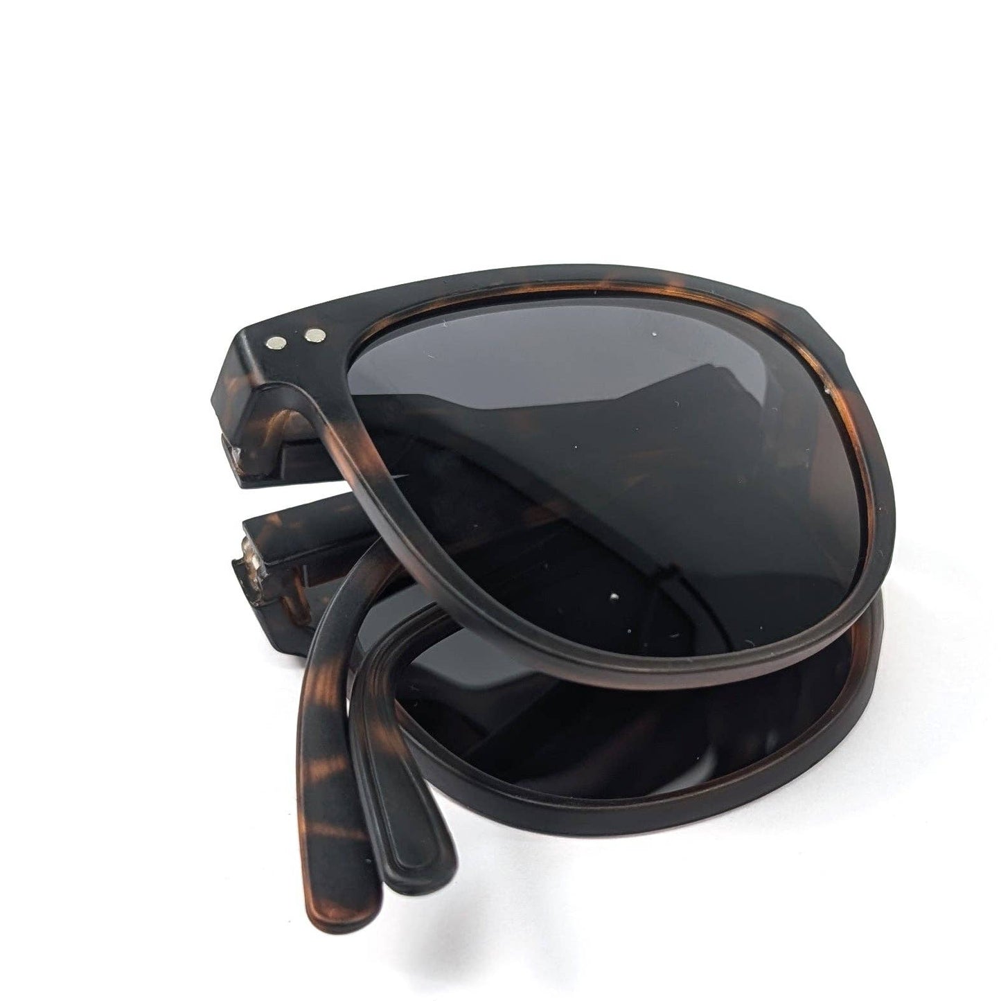 Sorelli - Matte Foldable Polarised Sunglasses (with Case & Cleaner) - Tortoise Shell
