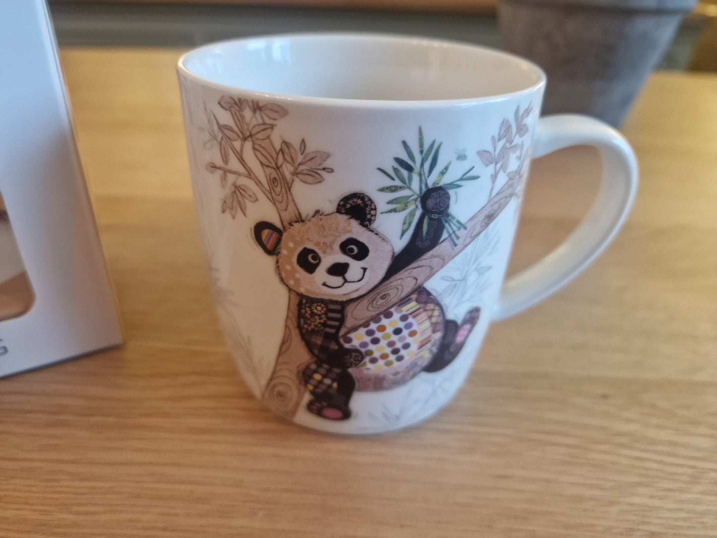 Bug Art Po ZI Panda Mug with presentation box.