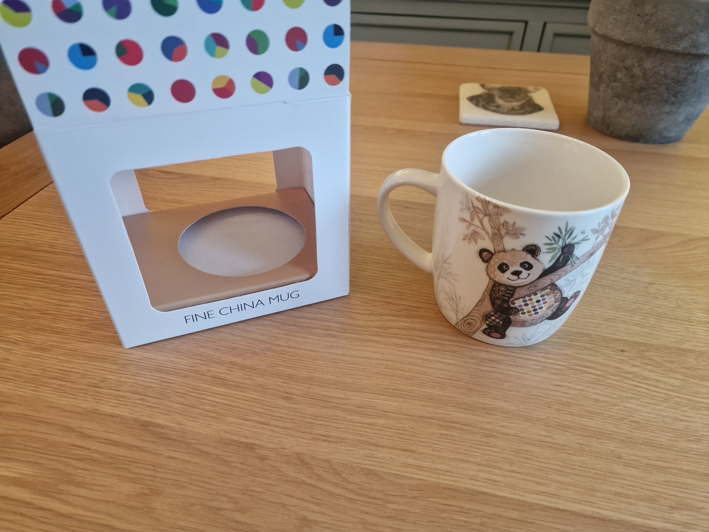 Bug Art Po ZI Panda Mug with presentation box.
